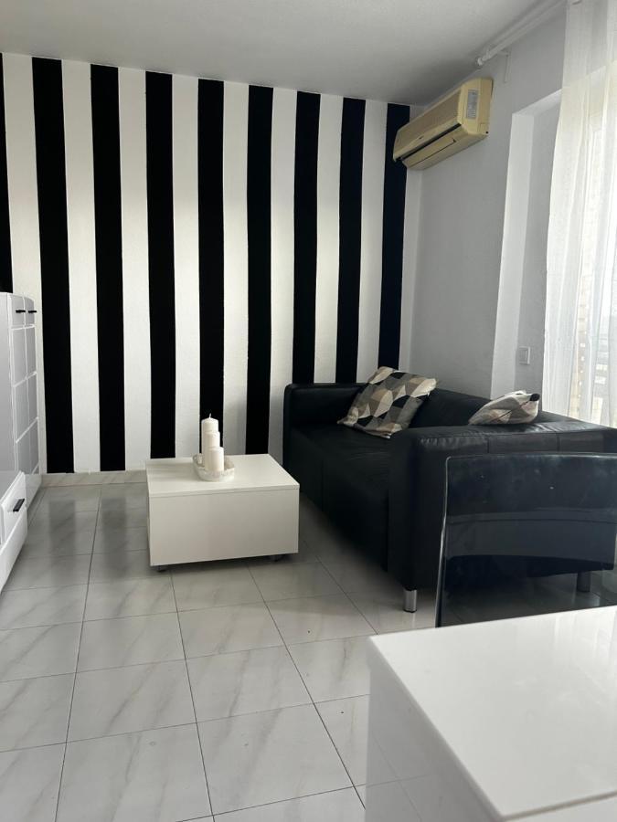 Apartamentos Acuario Бенальмадена Экстерьер фото